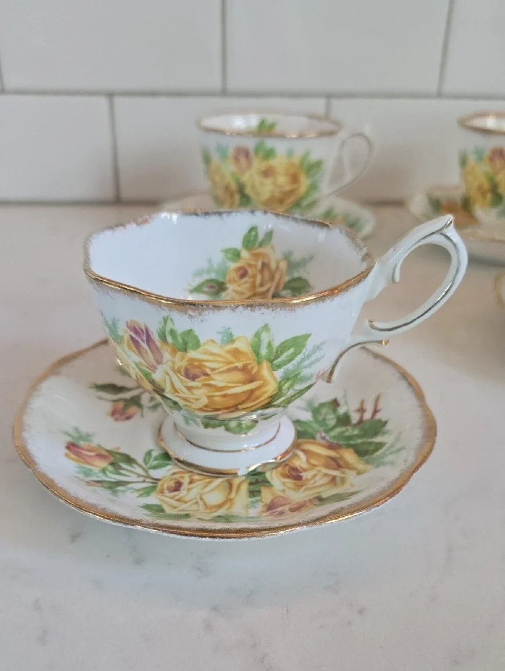Royal Albert Yellow Rose Porcelain Teacup & Saucer Set with Gold Trim, Set Of 4